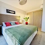Mcrame Design Sea View, Beachfront, Swimming Pool, 2bdr, 2bar, 6 Pax, Da Rocha Portimao
