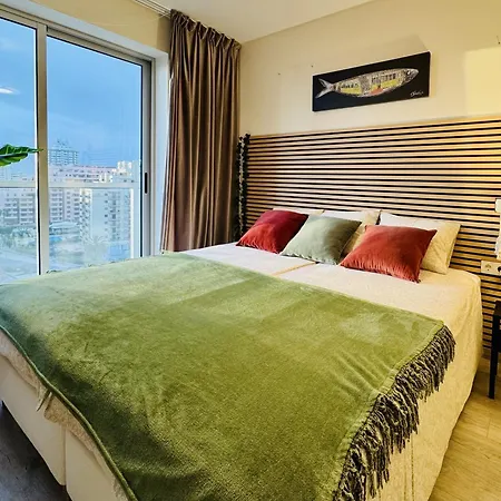 Mcrame Design Sea View, Beachfront, Swimming Pool, 2bdr, 2bar, 6 Pax, Da Rocha * Portimão