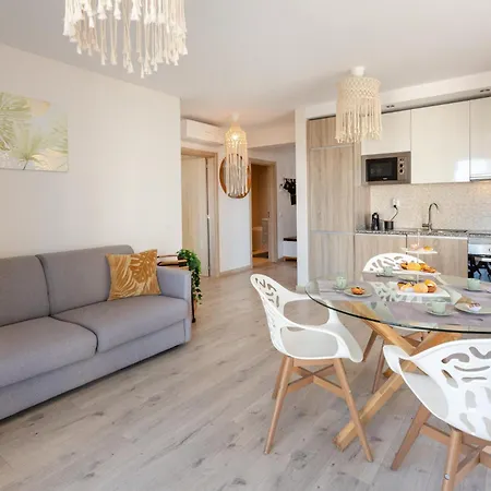 Mcrame Design Sea View, Beachfront, Swimming Pool, 2bdr, 2bar, 6 Pax, Da Rocha * بورتيماو